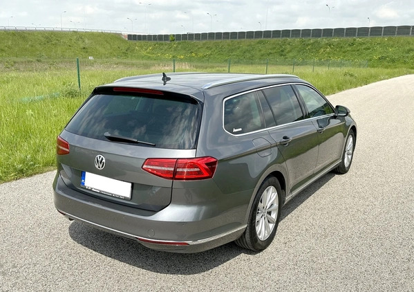 Volkswagen Passat cena 59999 przebieg: 246000, rok produkcji 2016 z Nowa Ruda małe 46